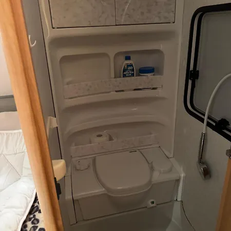 Campingvogn サンネフヨル
